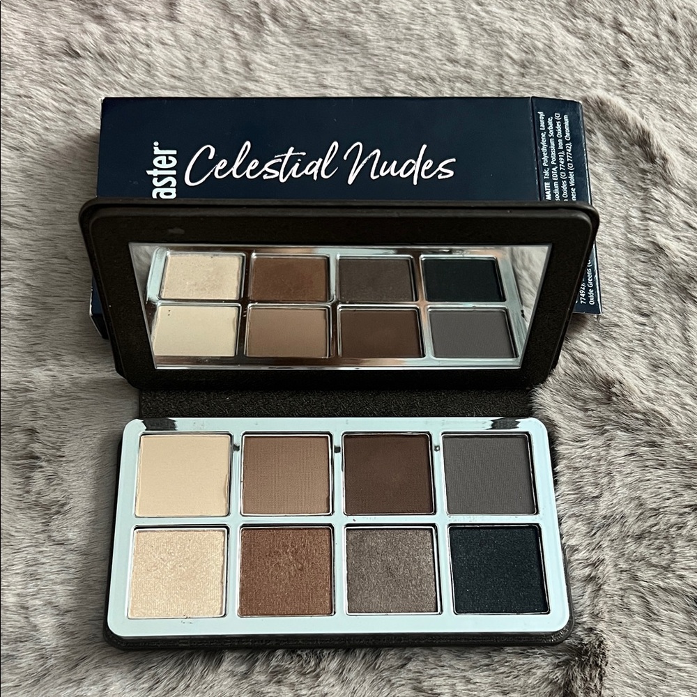 Neutral Tones Eyeshadow Palette
